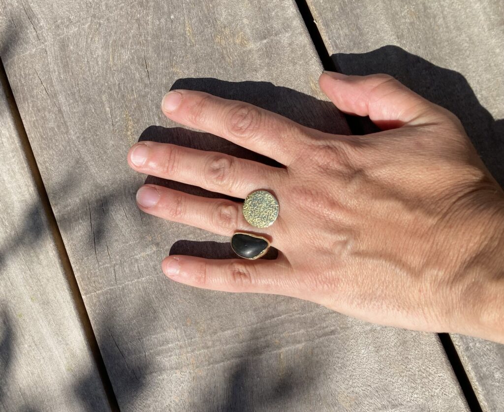 Bague beltza double — vue 3