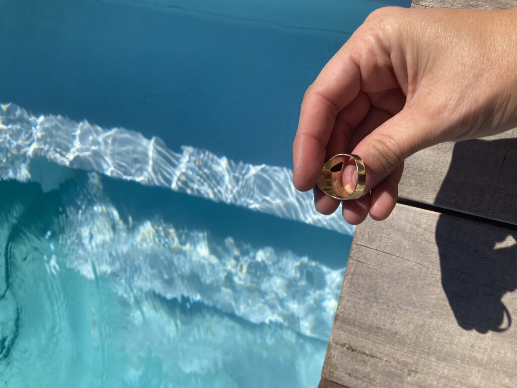 Bague Txoria portée