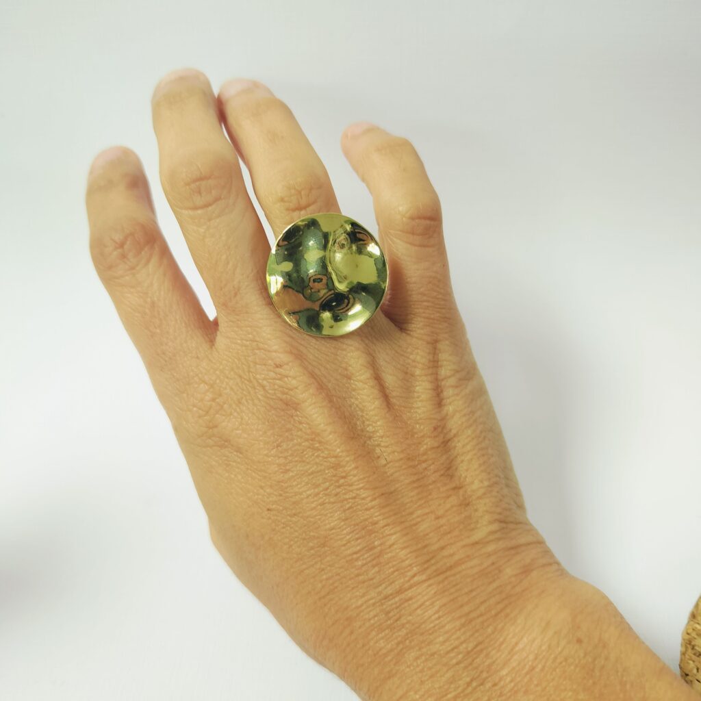 Bague Soleil – Laiton martelé — vue 3