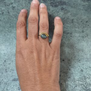 Bague Labradorite – Laiton & pierre naturelle