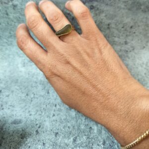 Bague pierre verte – Laiton & pierre naturelle